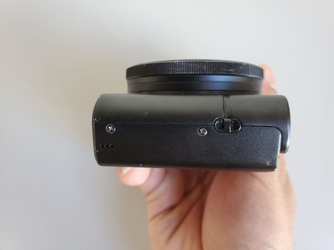 デジタルカメラ SONY DSC RX100