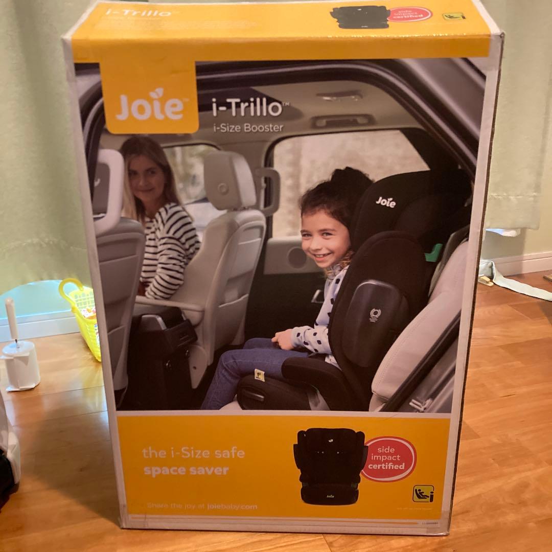 Joieミッキーマウス 車用チャイルドシート