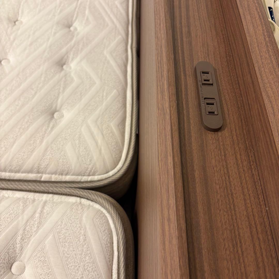 【10/18まで】マットレス＋クイーンベッドフレーム セット