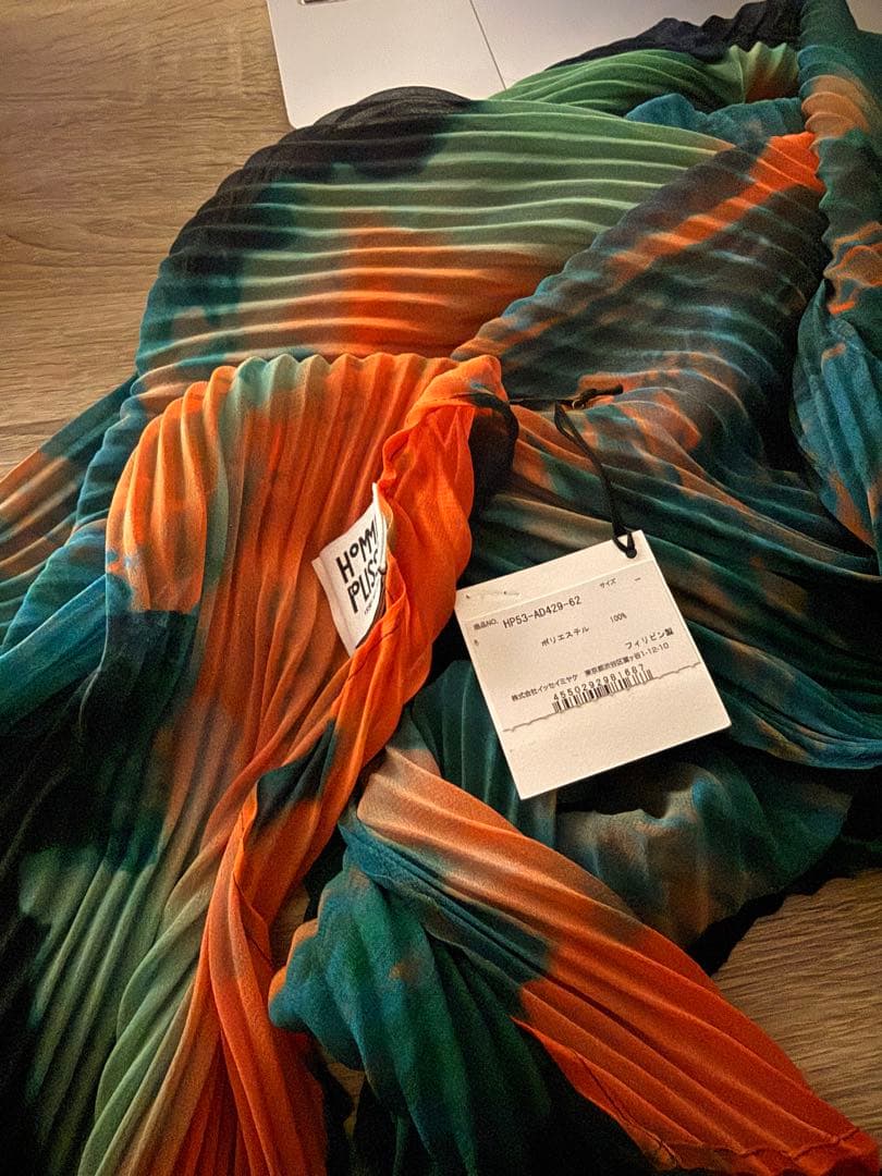 HOMME PLISSE ISSEY MIYAKEスカーフ