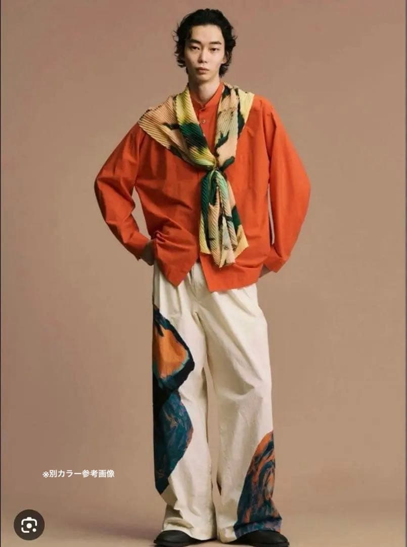 HOMME PLISSE ISSEY MIYAKEスカーフ