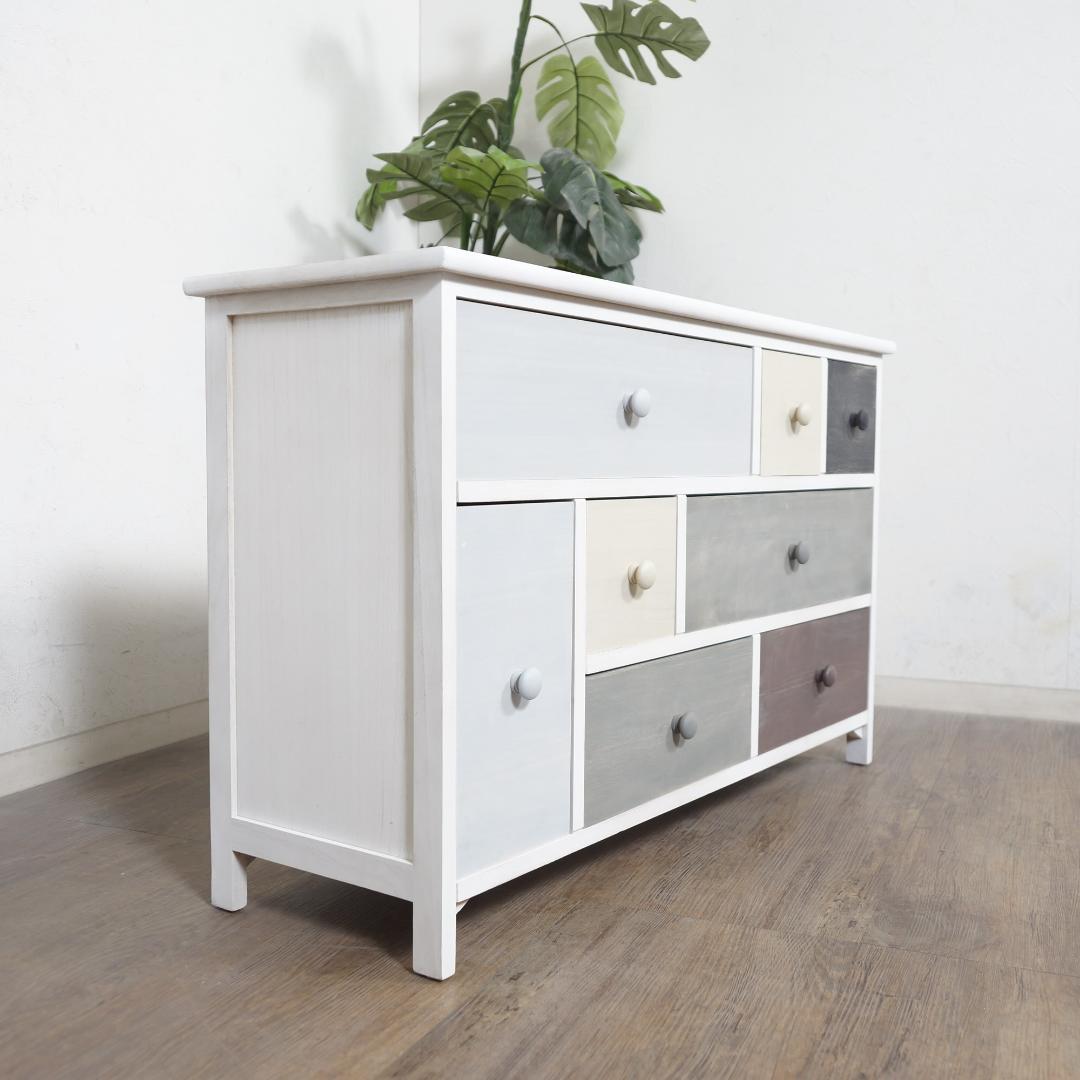 フォロー割【新品】木製スモーキーカラー　チェスト　アンティークホワイト