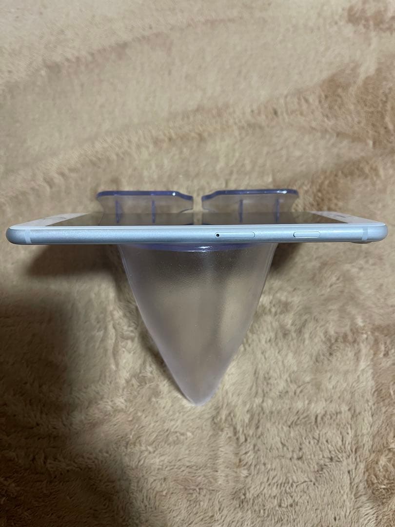 Iphone8 Plus シルバー64GB SIMフリーバッテリー100％良品