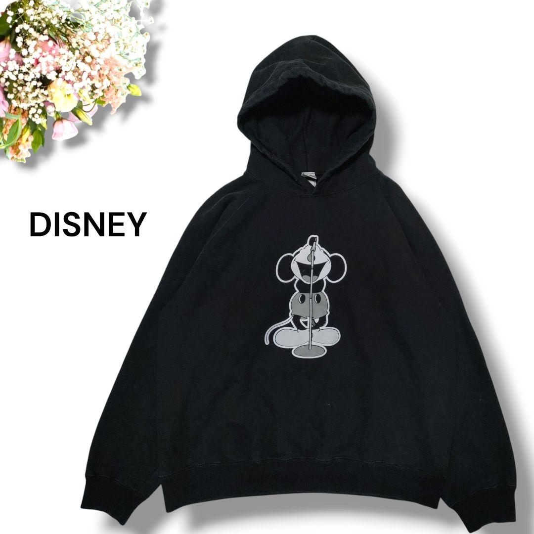 【DISNEY】希少　ディズニー　パーカー　Lサイズ相当