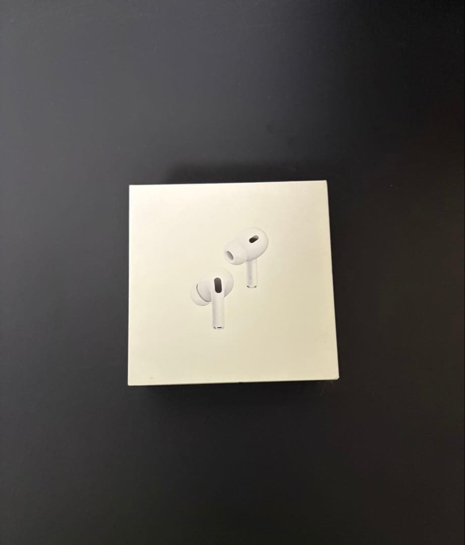AirPods Pro2 第2世代 オマケカバー付 最終セール‼️