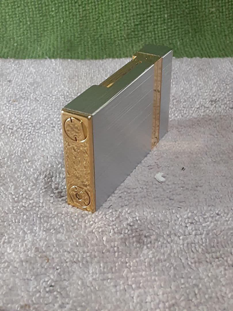 Chapado en Laton ヘアライン コンビ　Hc2