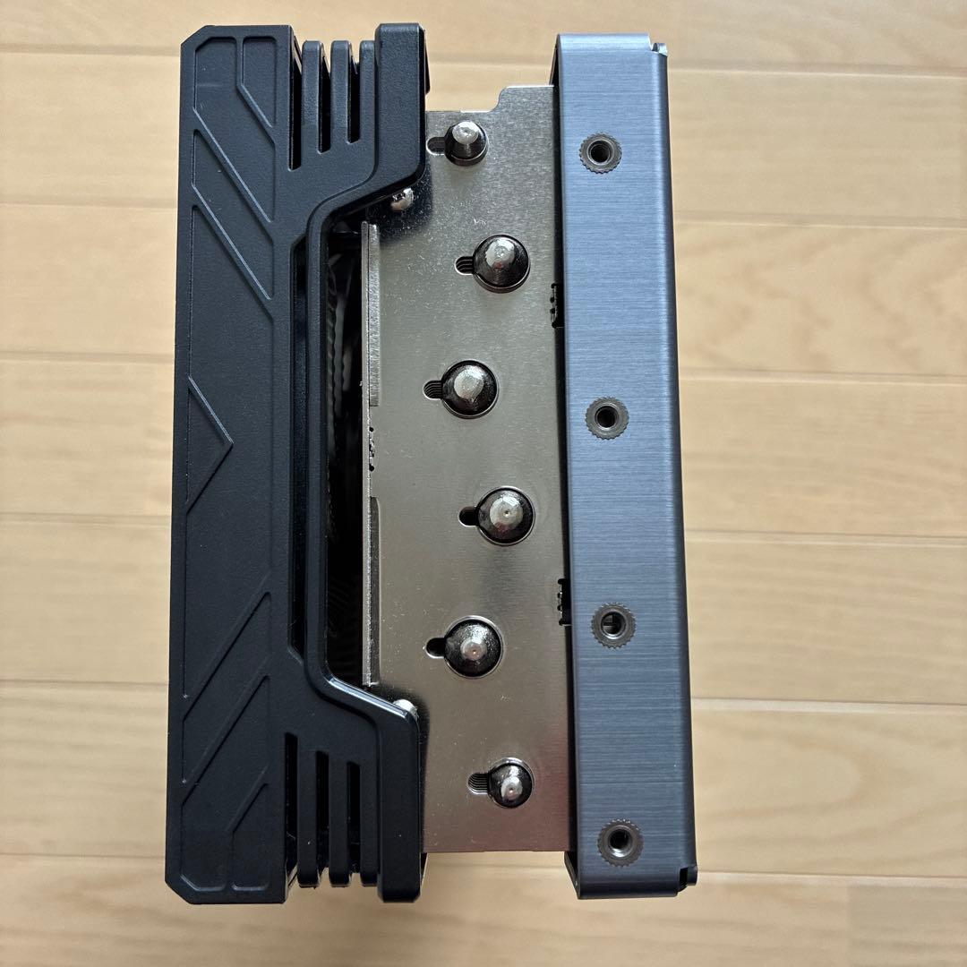 palit RTX 4090 ヒートシンク　3連ファン　バックプレート