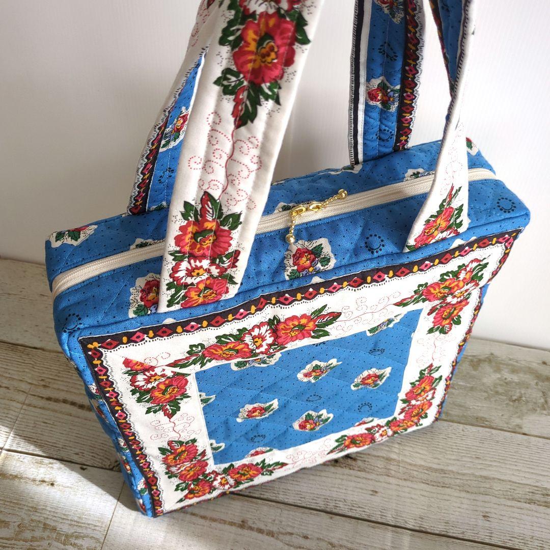 スクエアバッグ　ショルダーバッグ　ハンドメイド