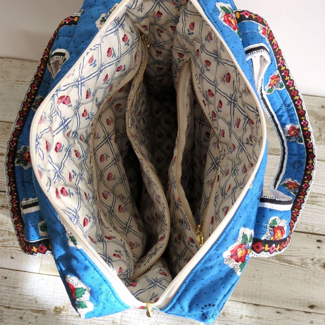 スクエアバッグ　ショルダーバッグ　ハンドメイド