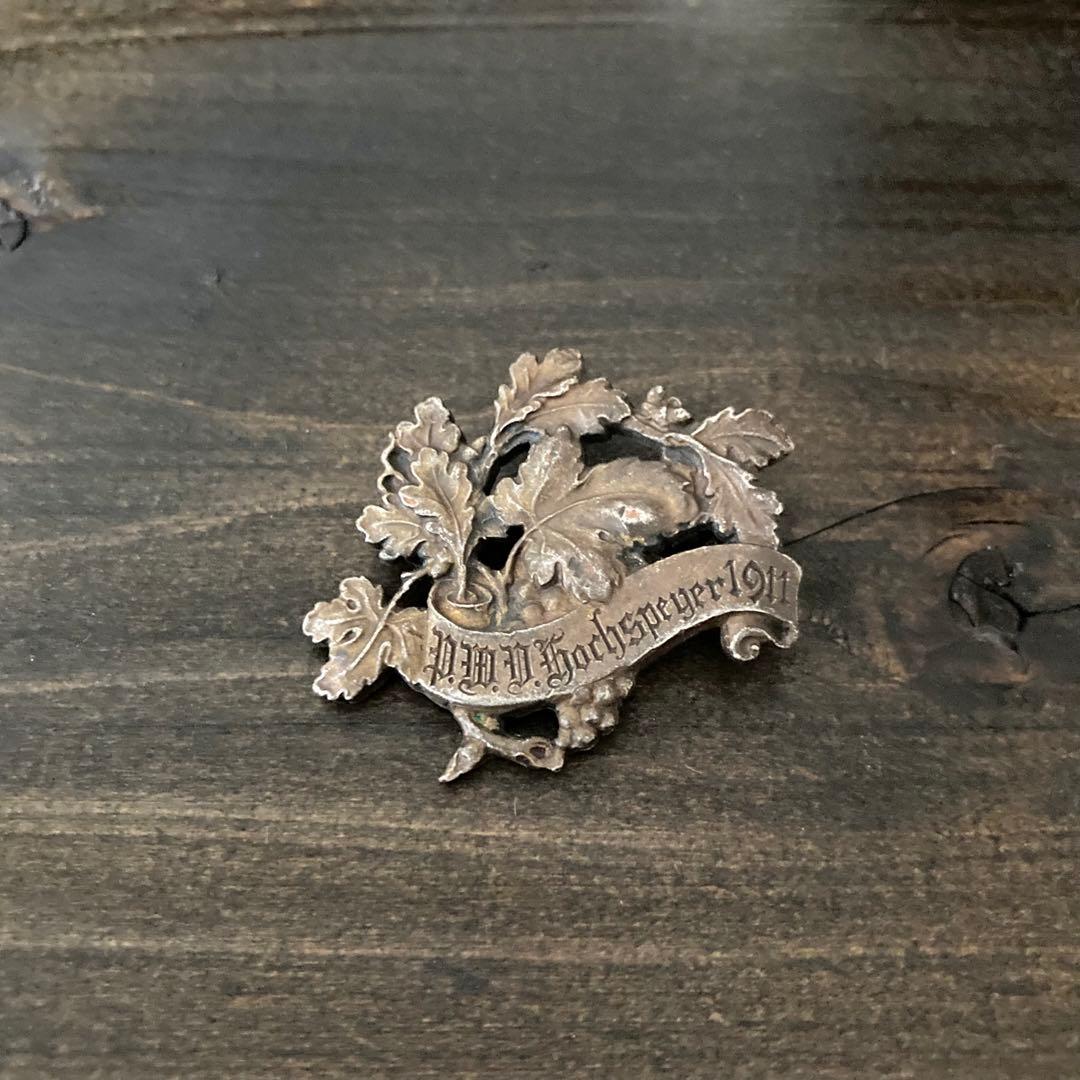 ブローチ　葡萄　リーフ　1911年　アールヌーボー　ドイツ　アンティーク