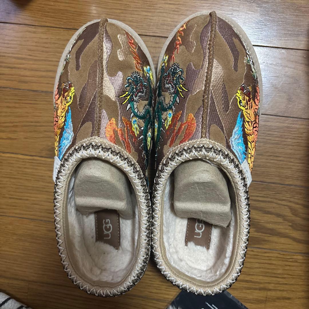 靴 Palace UGG Tasman Slipper Burnt Camo 26