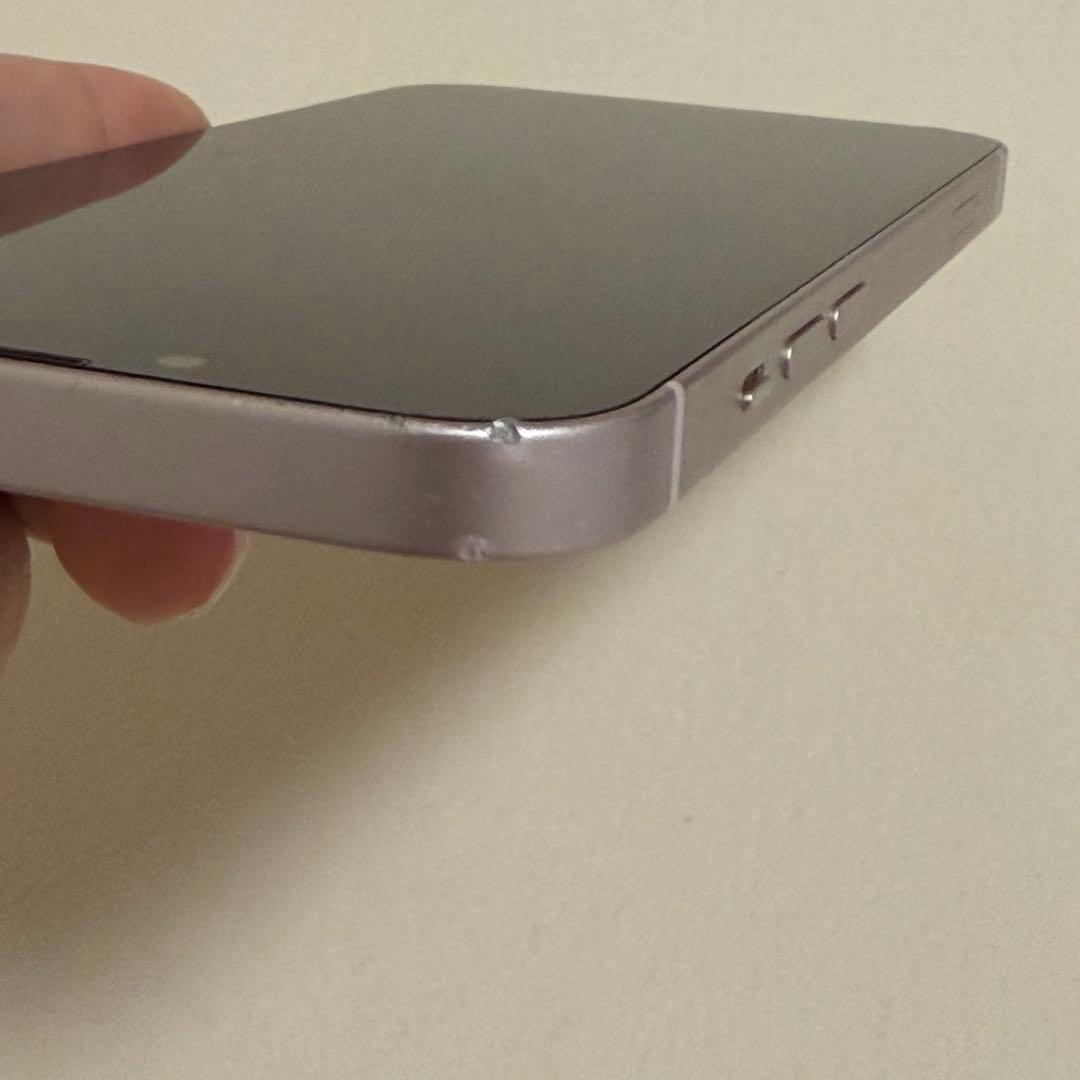 iPhone13 本体 バッテリー100