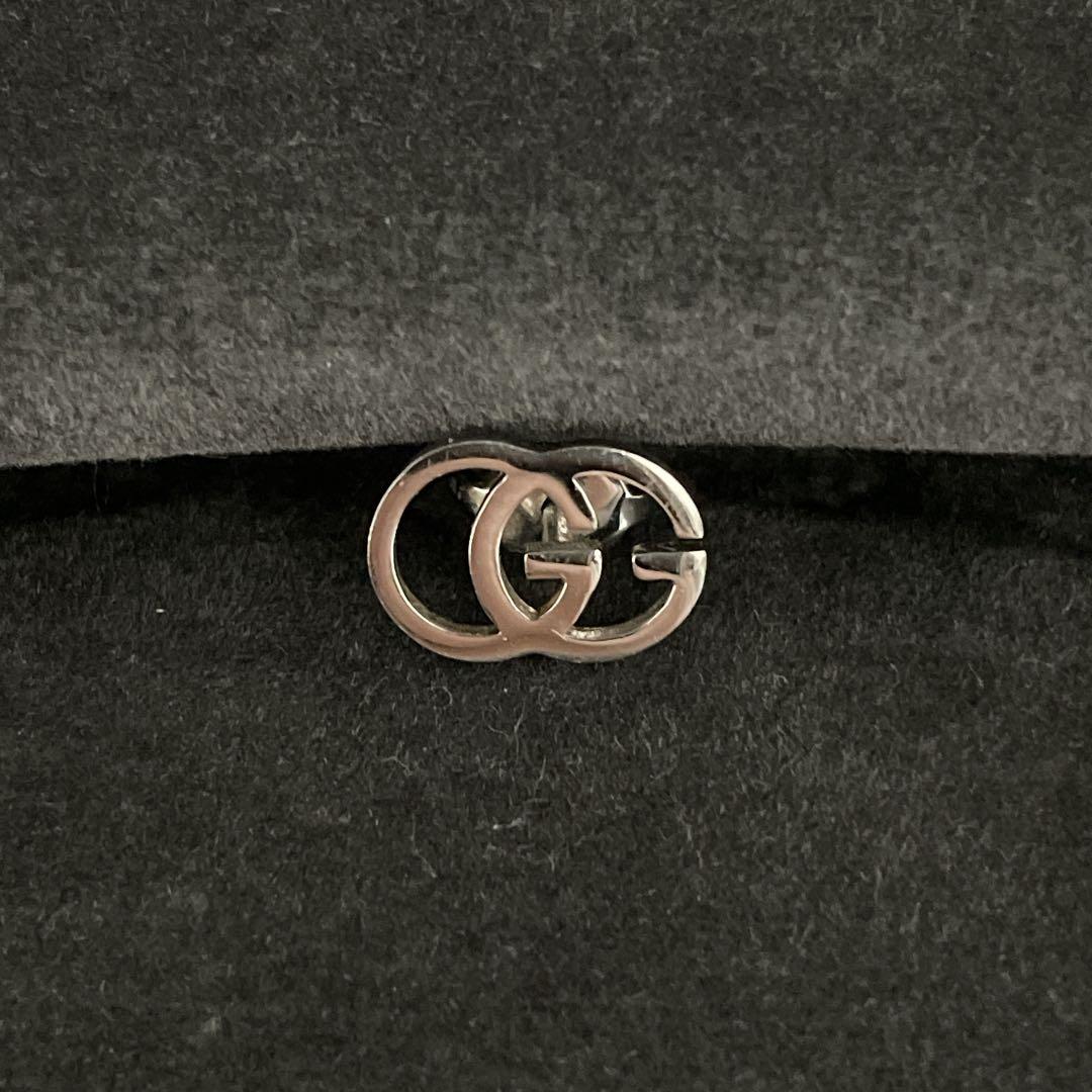 良品　GUCCI グッチGGロゴ シルバー ピアス 片耳用　男女兼用