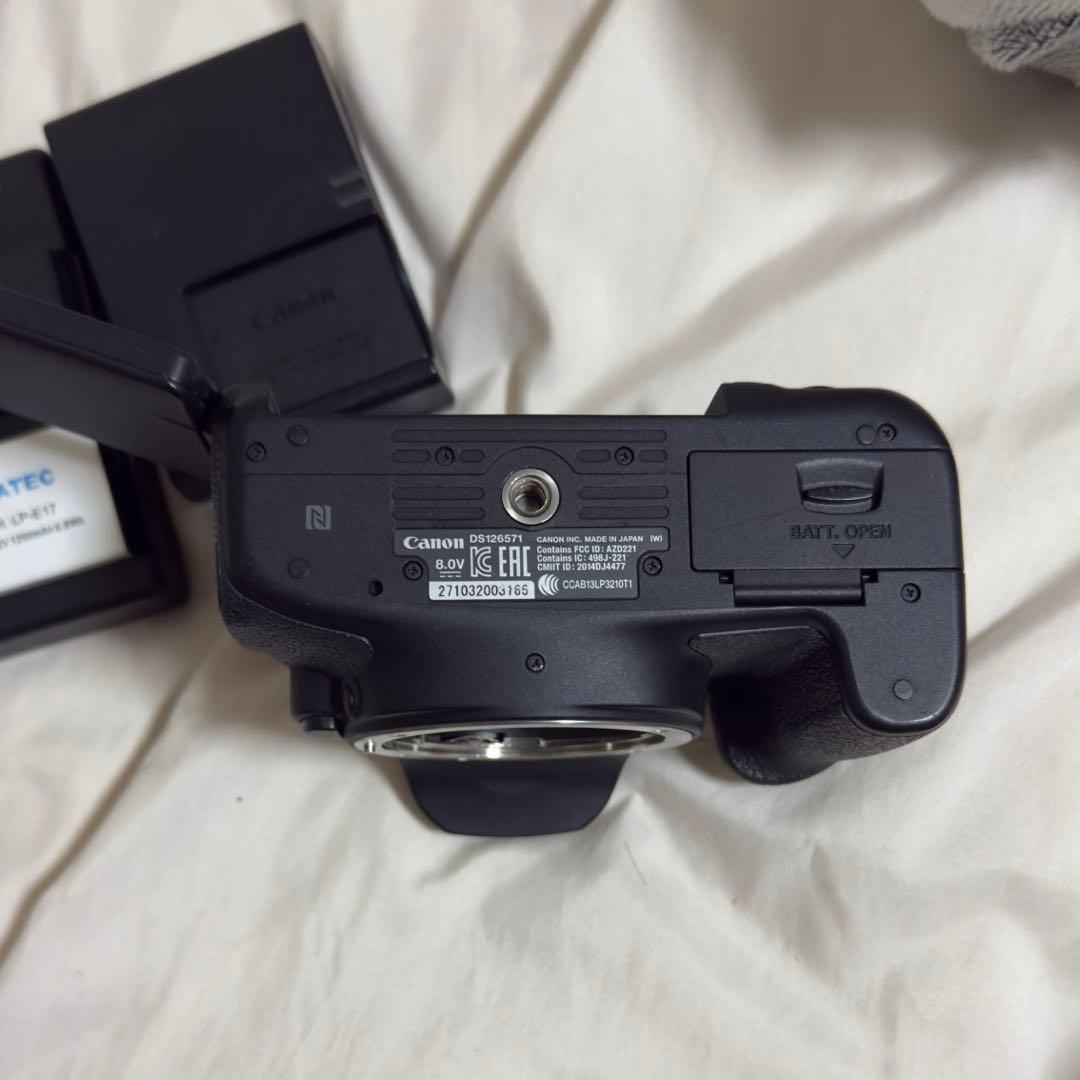 Canon kiss X8i カメラ本体