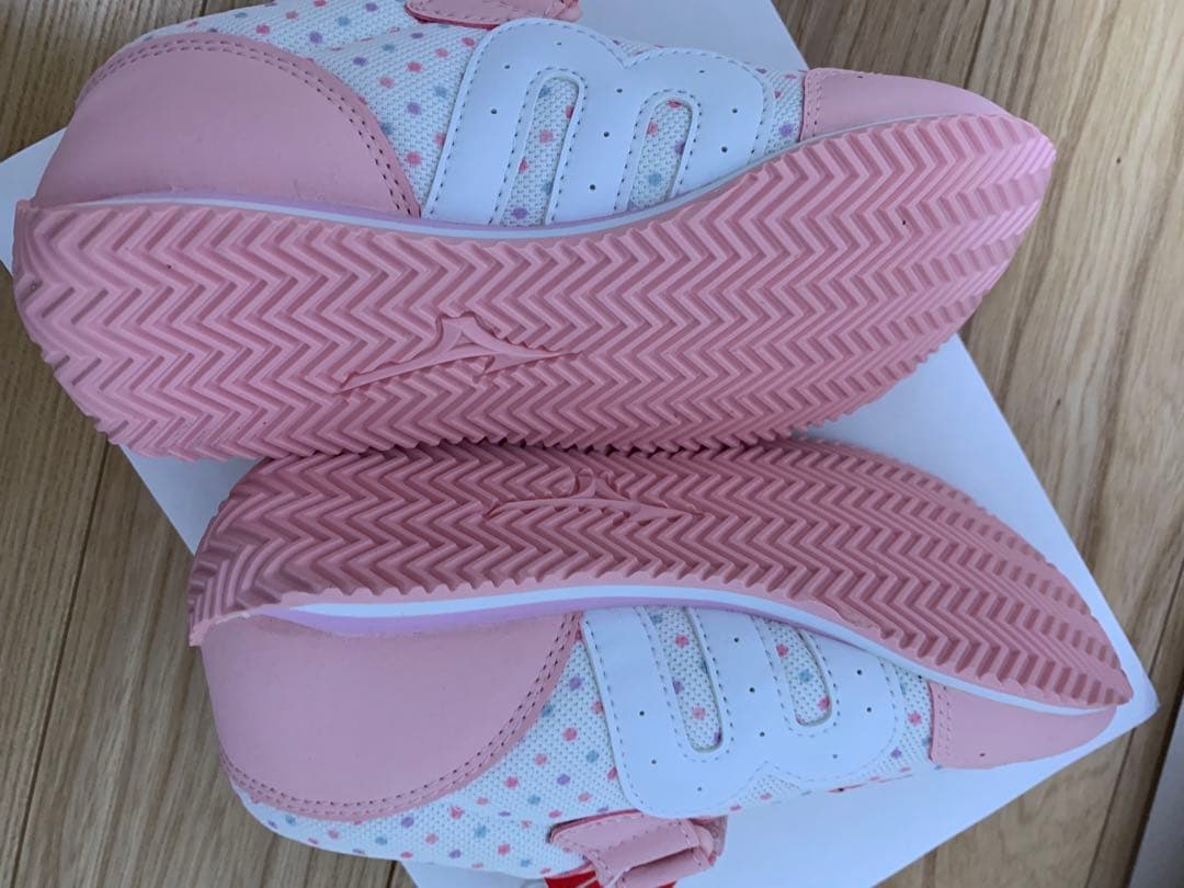 ミキハウス　ミズノ　スニーカー20.5センチ