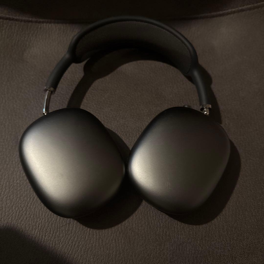 apple airpods max スペースグレイ　（lightening）