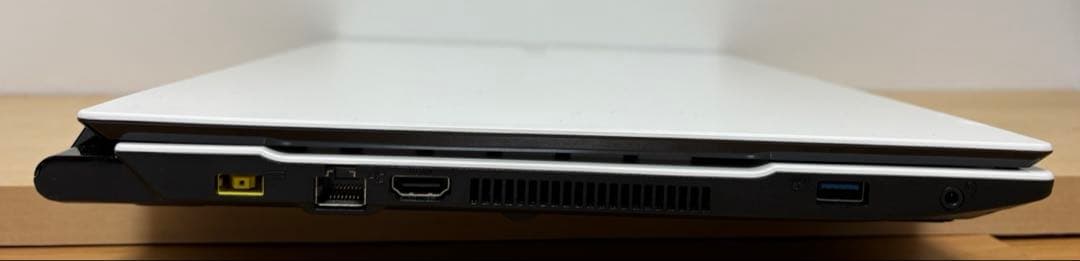 Windowsノート本体 LAVIE Direct NS(S) GN242F (i3/8/128/BD)