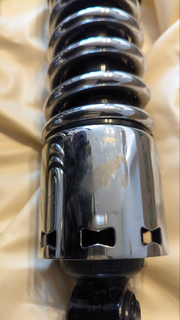 プログレッシブ　サスペンション