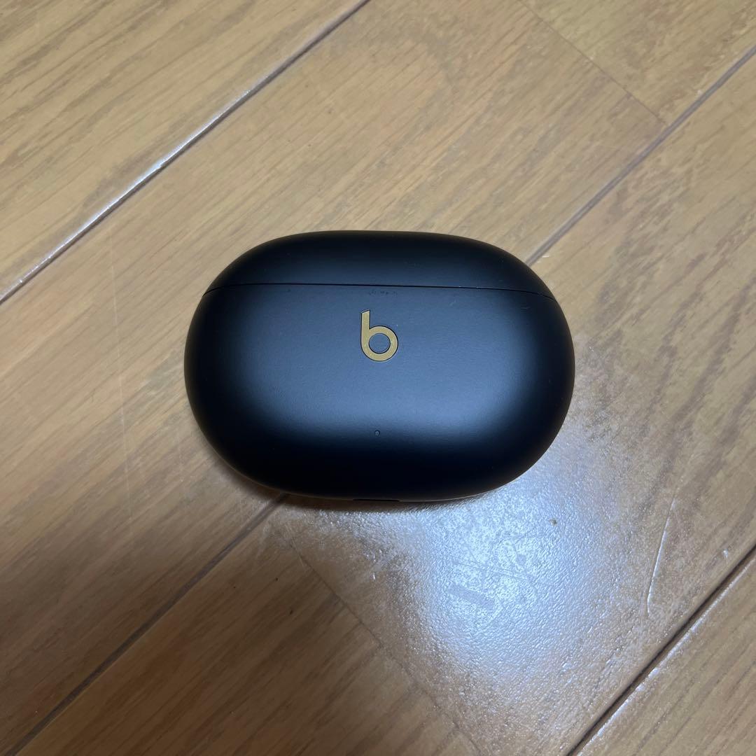 イヤホン Beats Studio Buds +