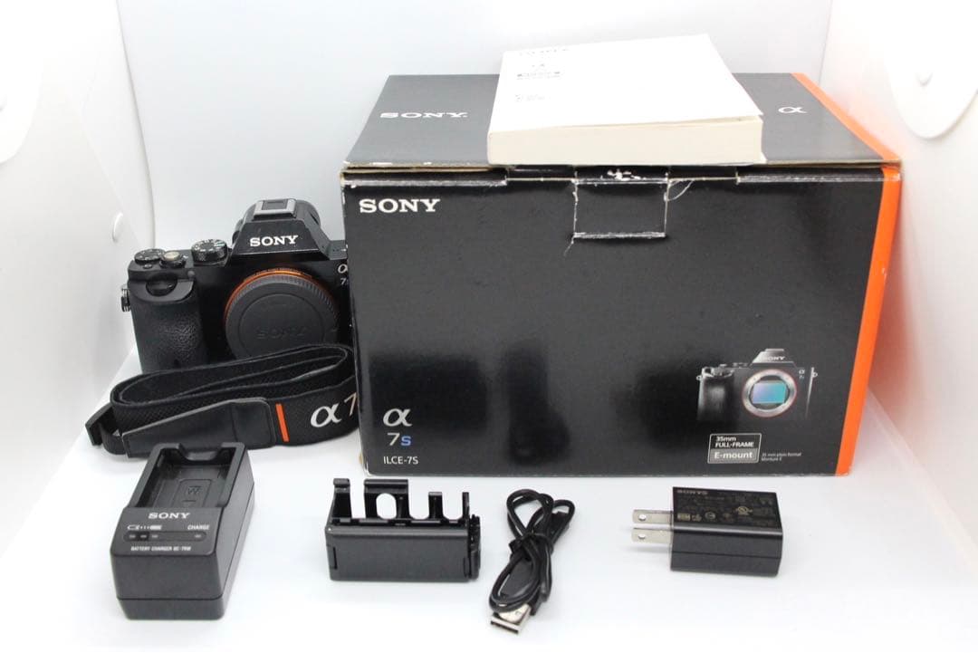 SONY ソニー a7S ボディ ILCE-7S フルサイズ Eマウント　カメラ