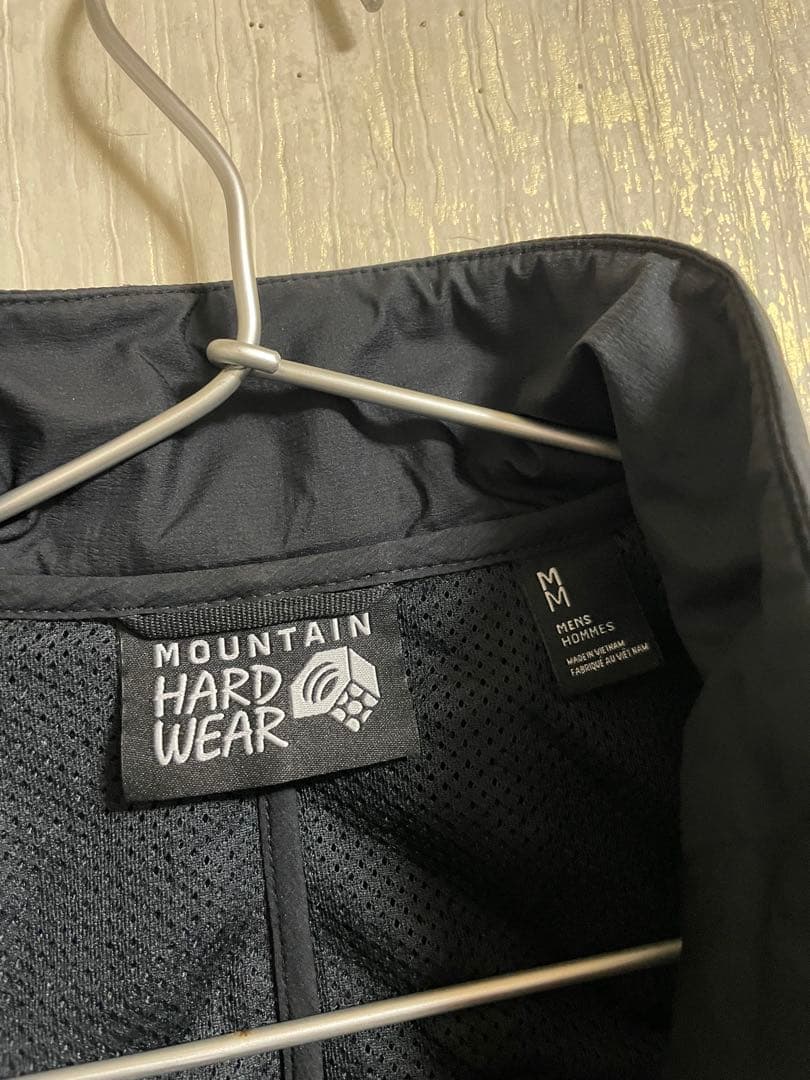 MOUNTAIN HARD WEAR ブラックベスト Mサイズ