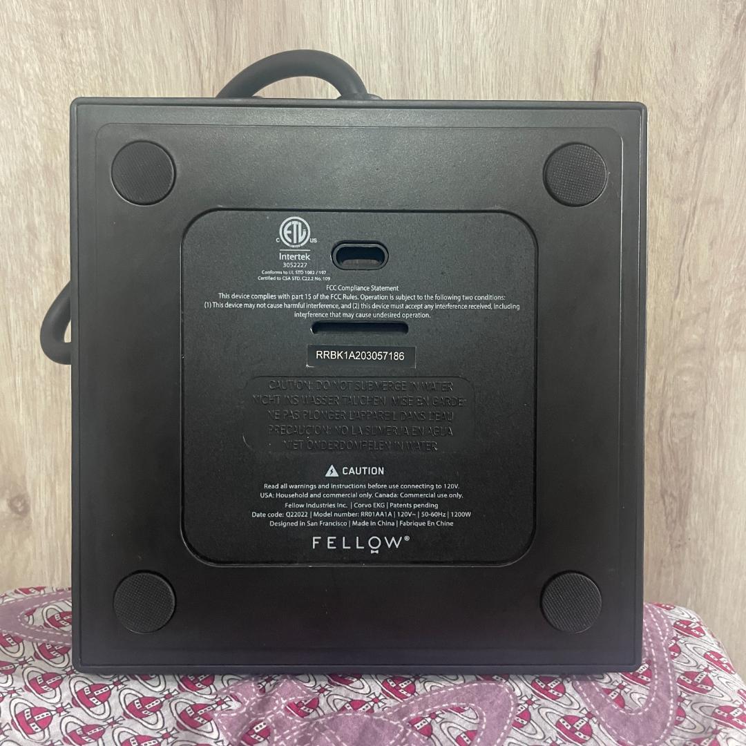 FELLOW フェロー Corvo EKG 温電気ケトル マットブラック 新古品