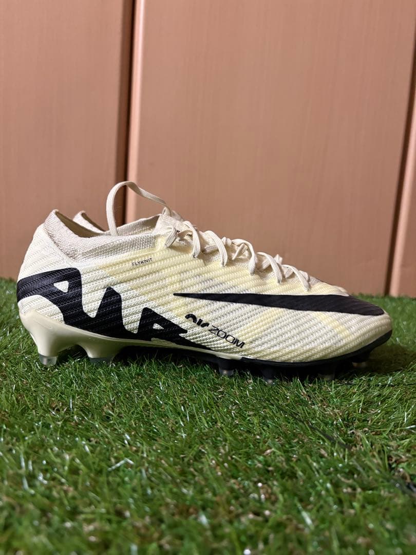 やNIKEズーム マーキュリアル ヴェイパー 15 エリート AG-PRO