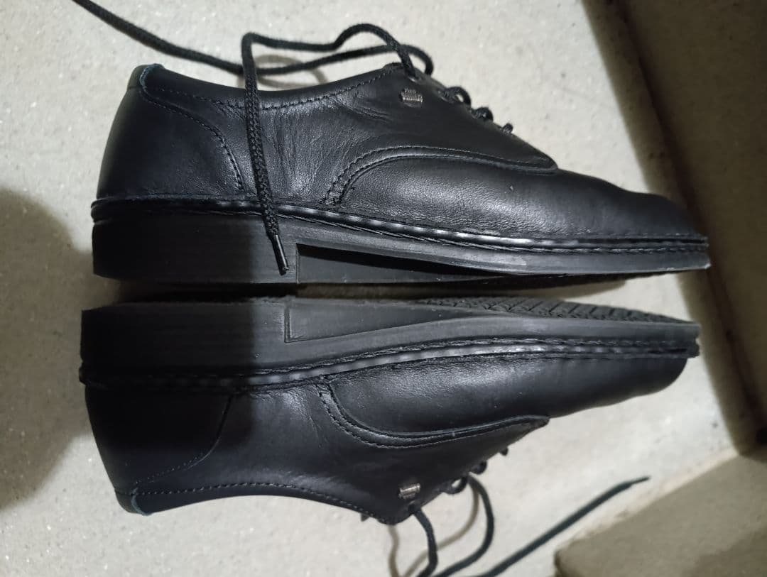 Finn Comfort ブラック レースアップシューズ