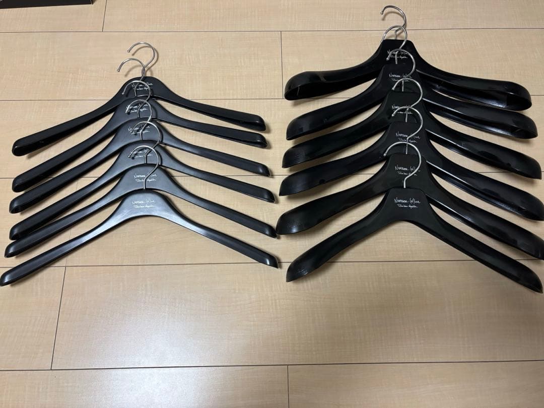 Number (N)ine ナンバーナイン　ハンガー　12本