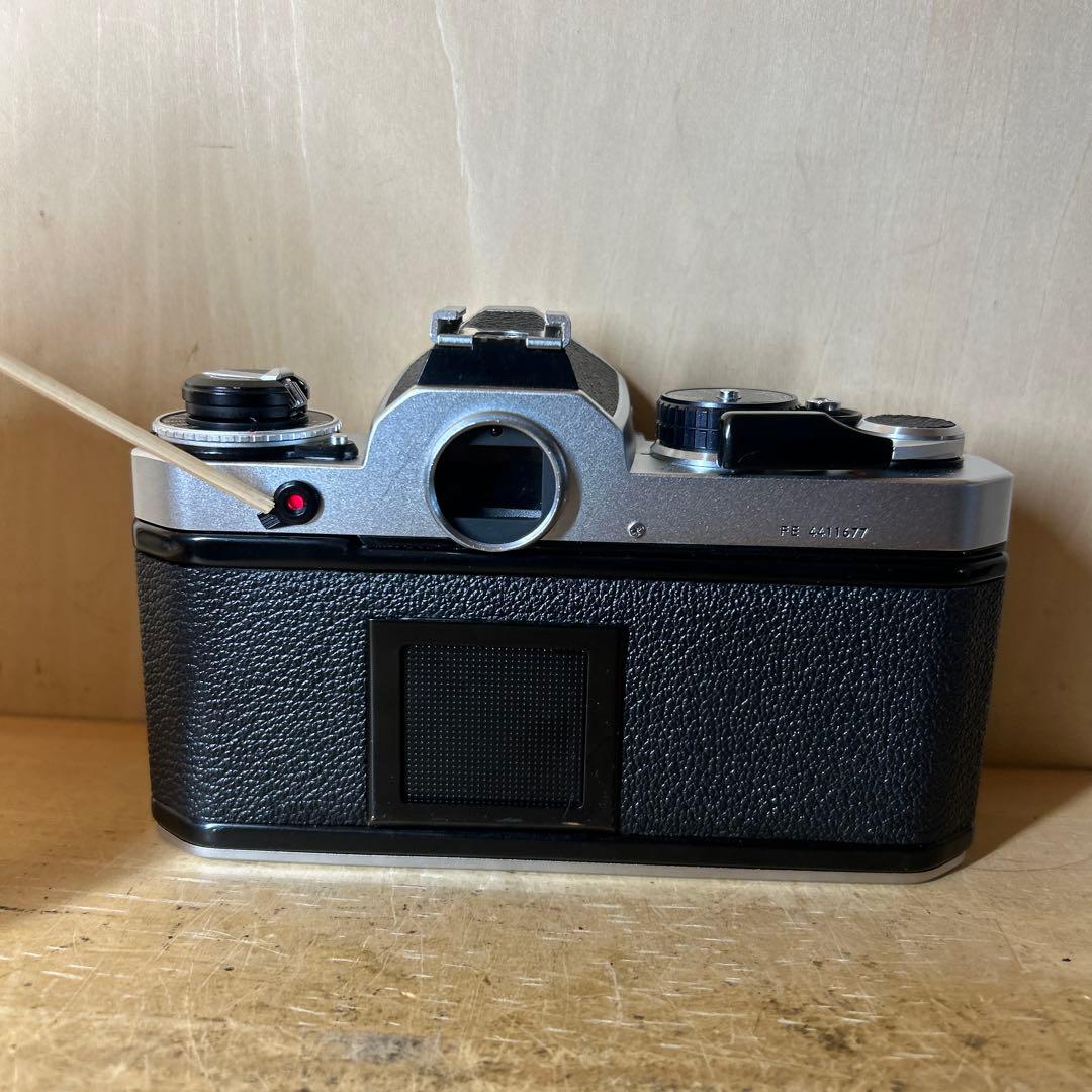 Nikon FE シンプルニコン　シルバーボディー　完動極美品