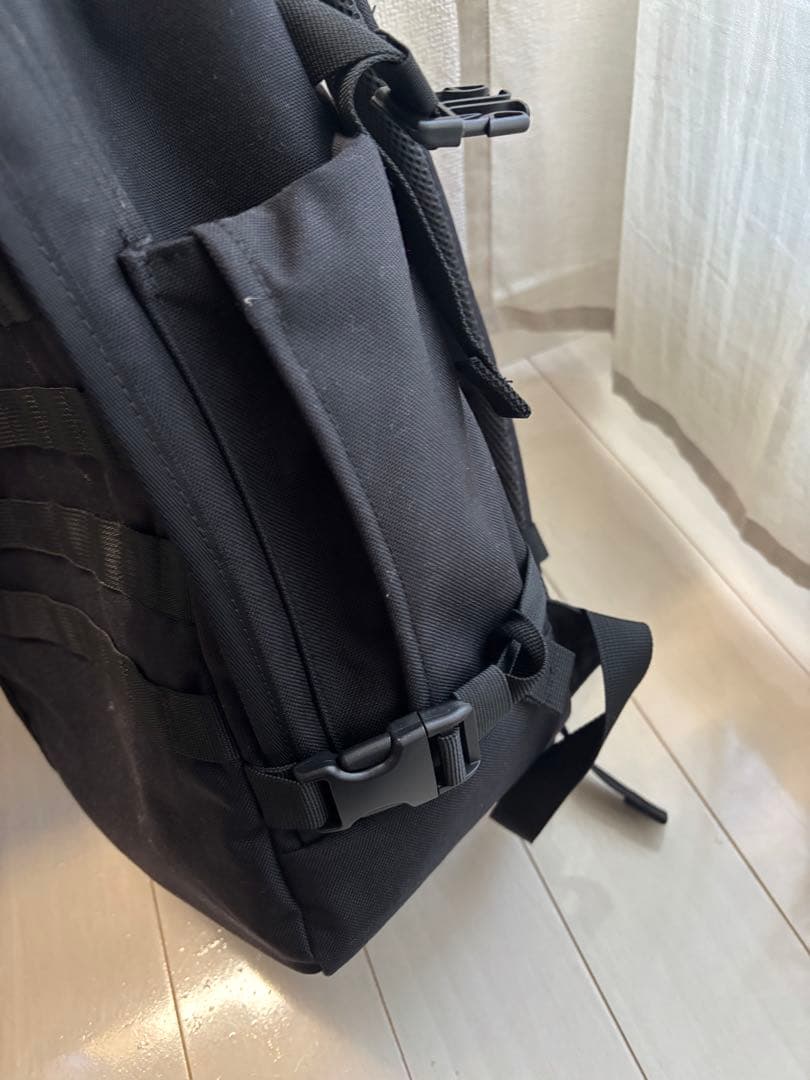 CabinZero military 28L バックパック