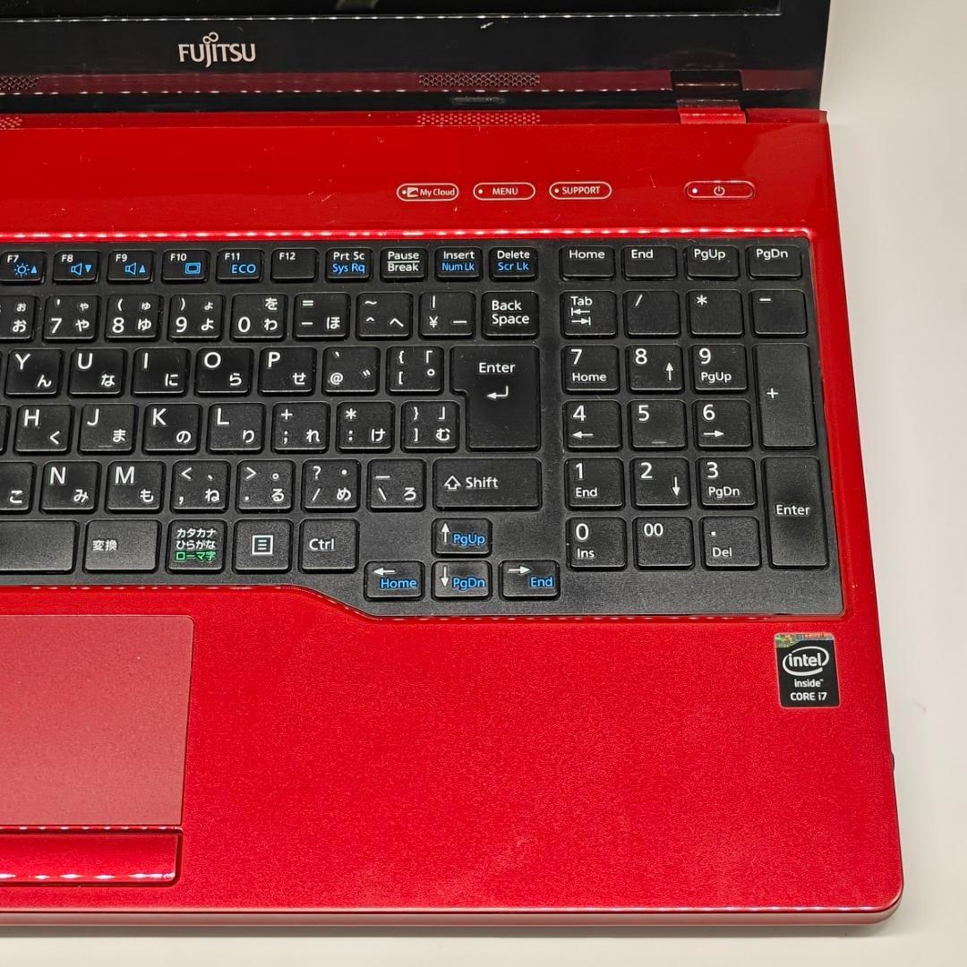 【富士通】AH53 高速i7 SSD256GB 8GB レッド ノートPC