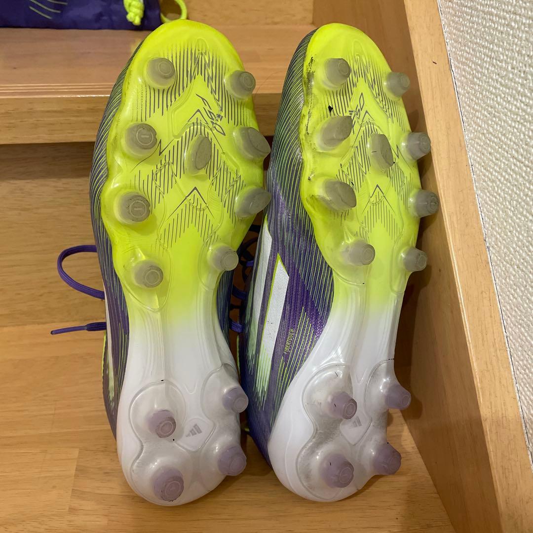F50 サッカーシューズ 紫/緑 インソール付き　エリートHGAG