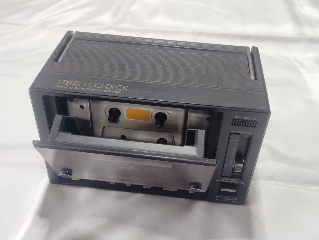 カセットプレーヤー