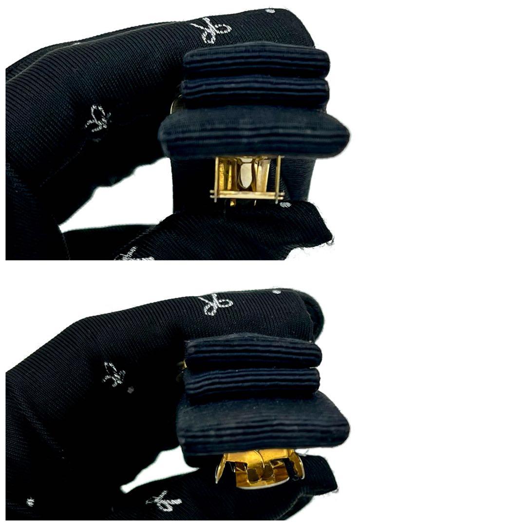 【美品】サルヴァトーレフェラガモ ヴァラリボン バレッタ ブラック