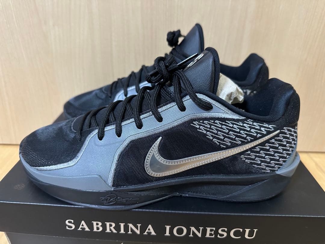 加藤　新品　Nike SABRINA 2 サブリナ2 28センチ