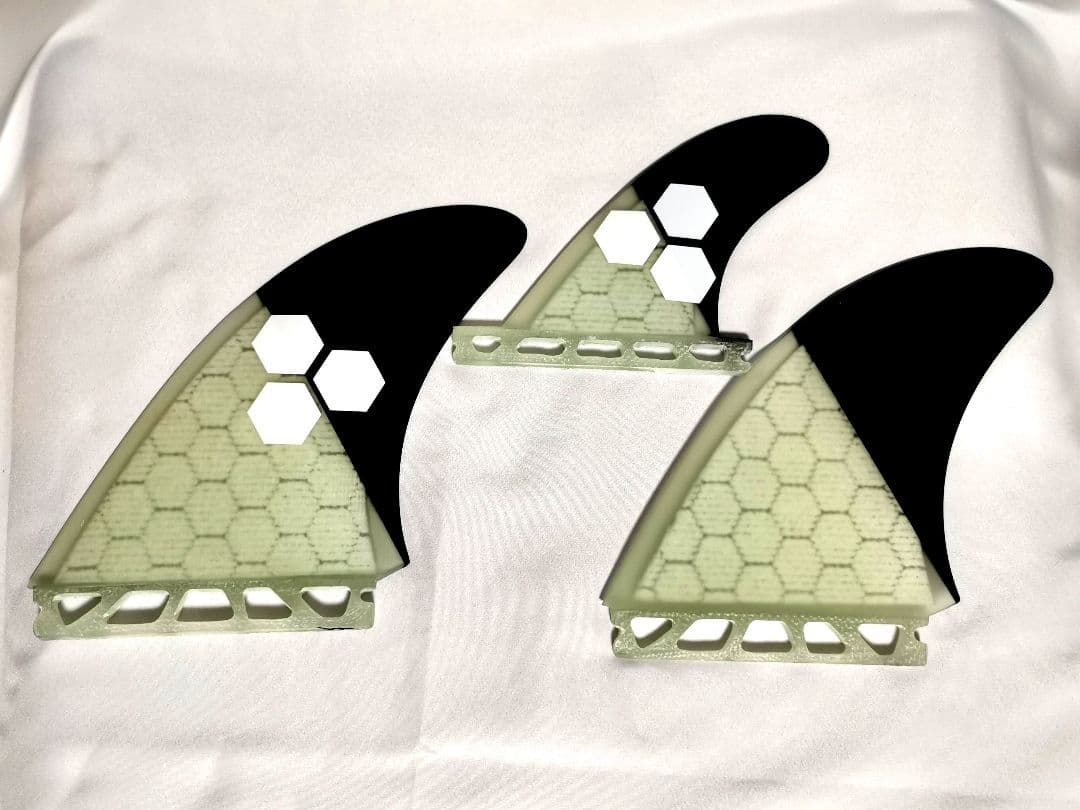 新品 FUTURES 2+1CI AMT フィン AM ツイン