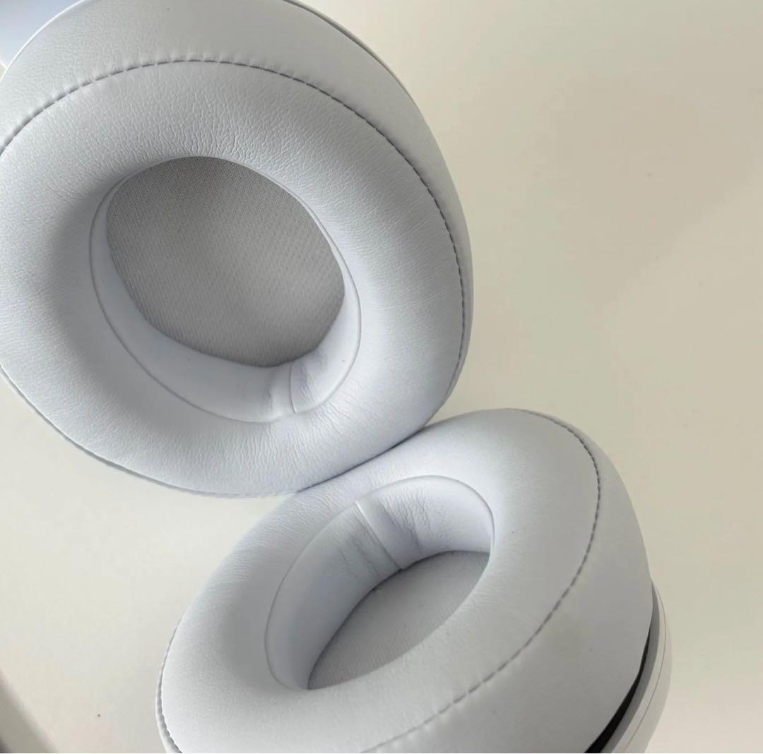 Beats Studio 3ワイヤレスヘッドフォン ホワイト