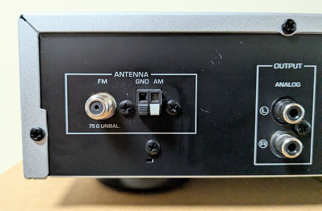 YAMAHA T-S501 AM•FMラジオチューナー