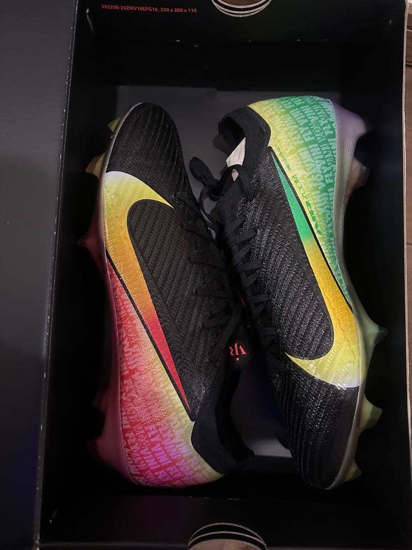 【新品未使用】ナイキ マーキュリアルヴェイパー 16エリート \"ViniJr\"