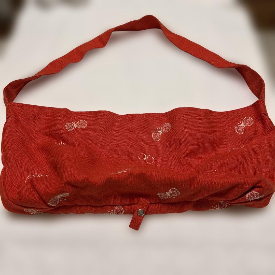 minä perhonen 蝶刺繍 ショルダーバッグ