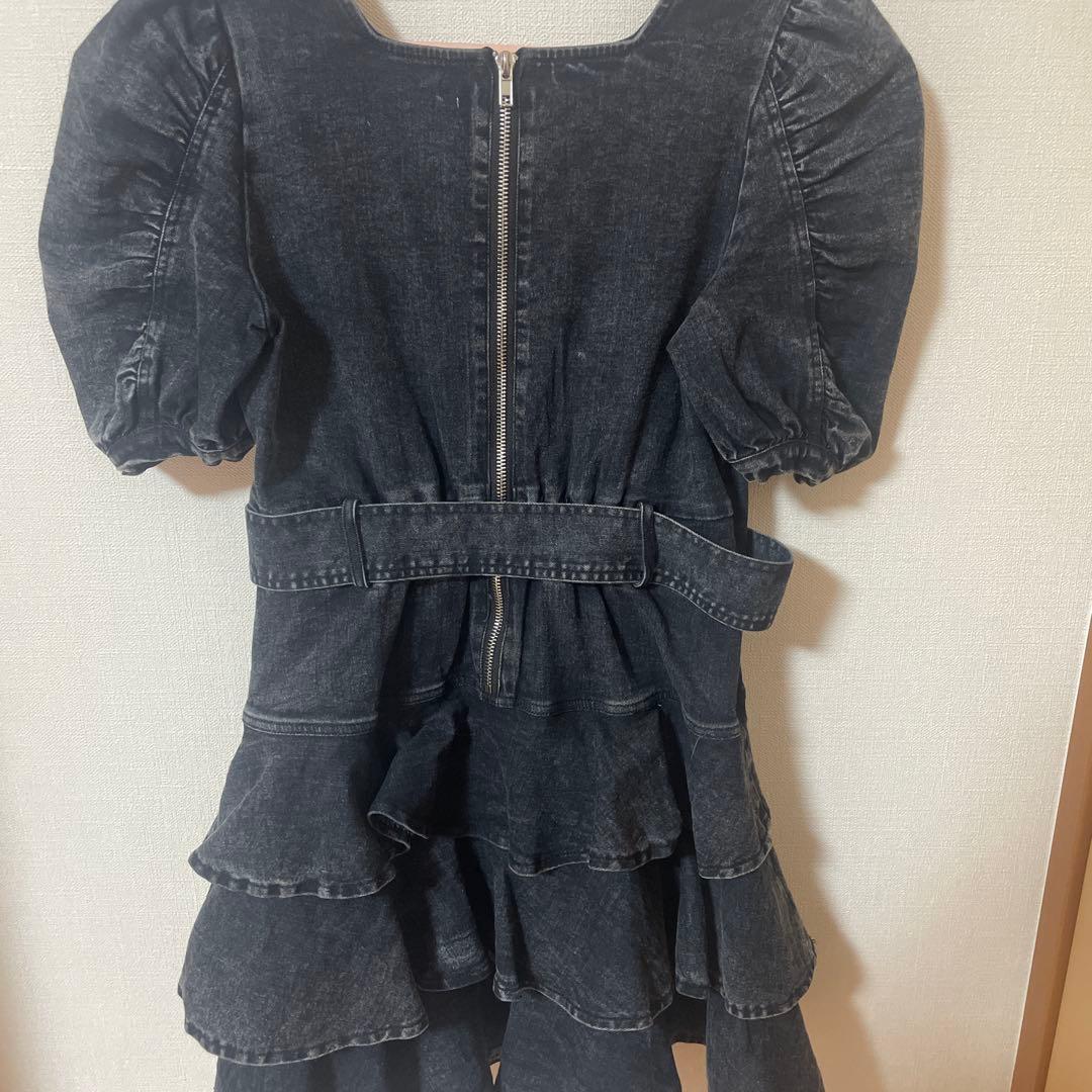 pium デニムワンピース　ティアードフリルミニワンピース