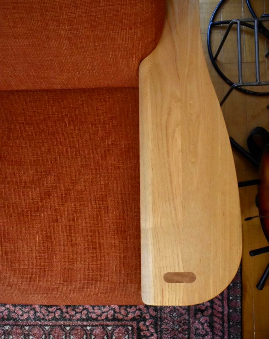 【定価25万円】モダンデザイン 2人掛けソファ（手渡し対応可）