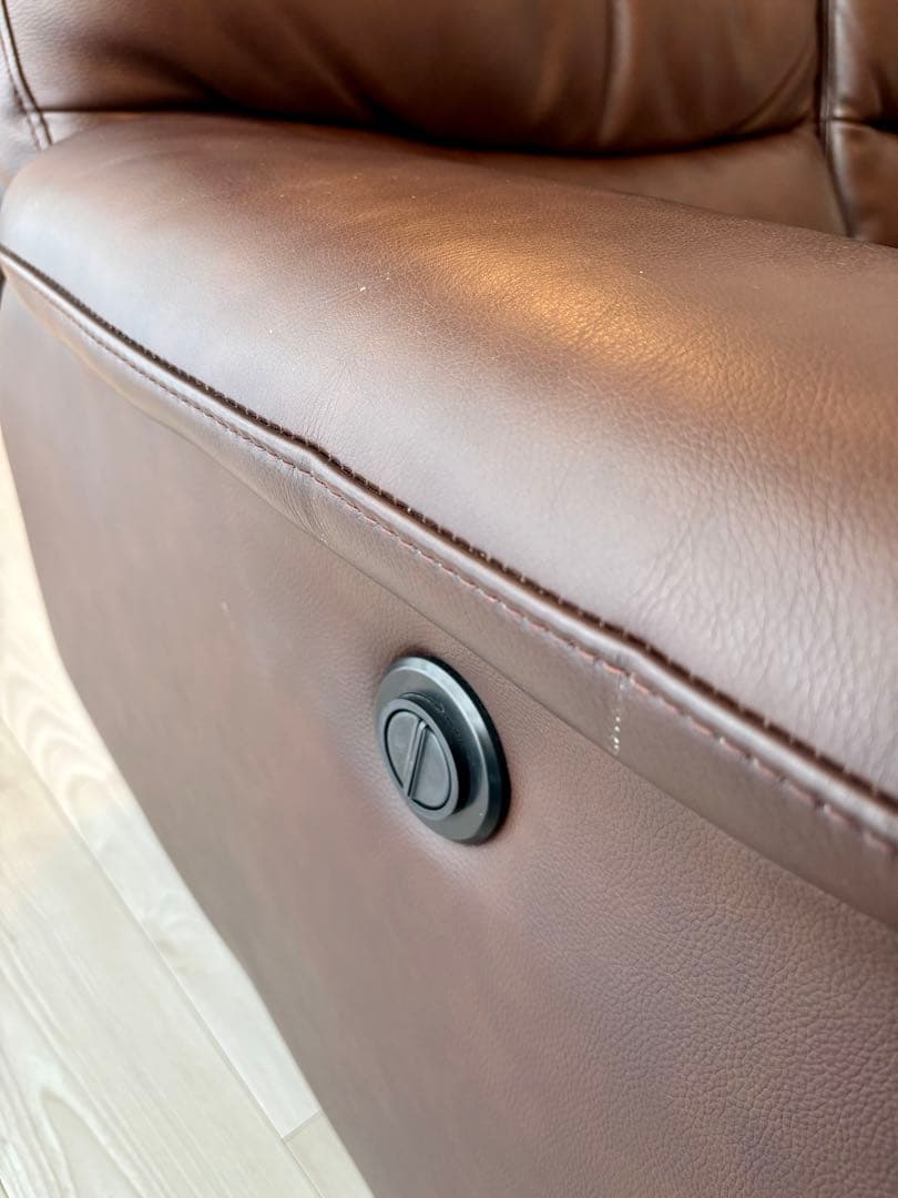 【美品】ニトリ　電動リクライニングソファ