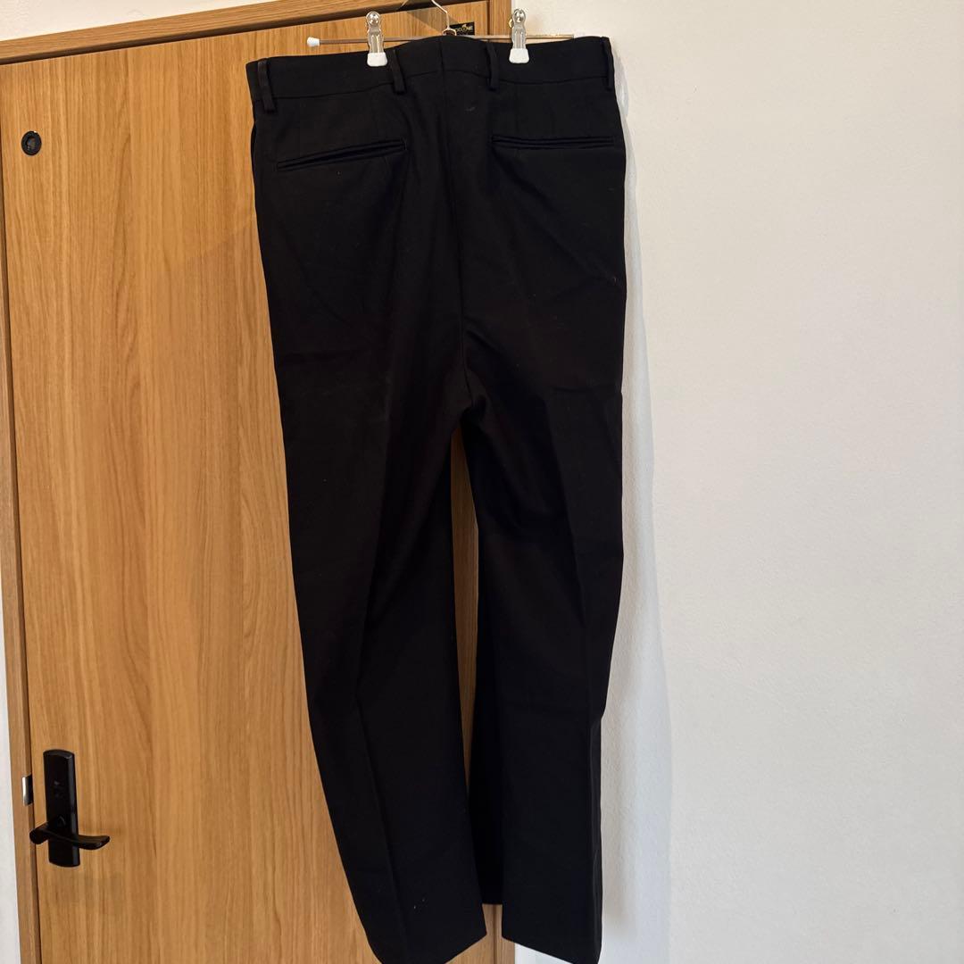 NEAT フレアツータックスラックス ブラック