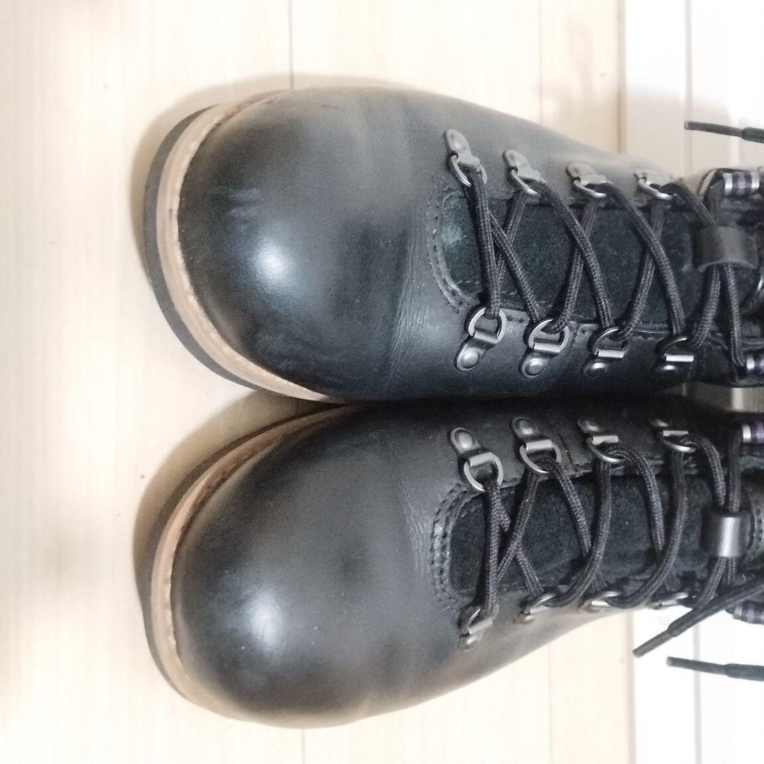 クラークス ゴアテックスレザーブーツ 黒