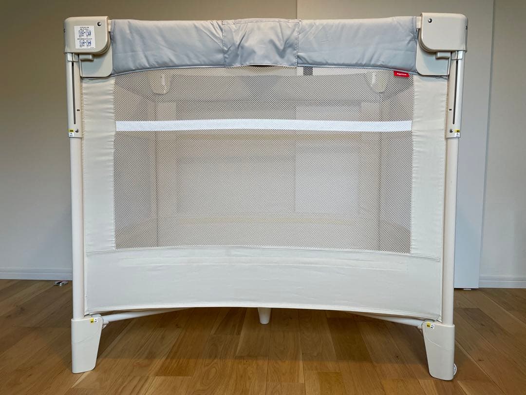 アップリカ ココネルエアー AB ベビーベッド ホワイトグレー