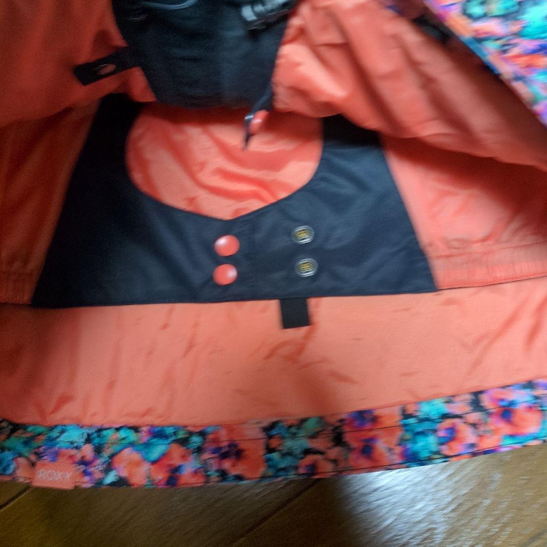 【美品】ROXY　スノボウェア　上下セット　L　小花柄　ベージュ