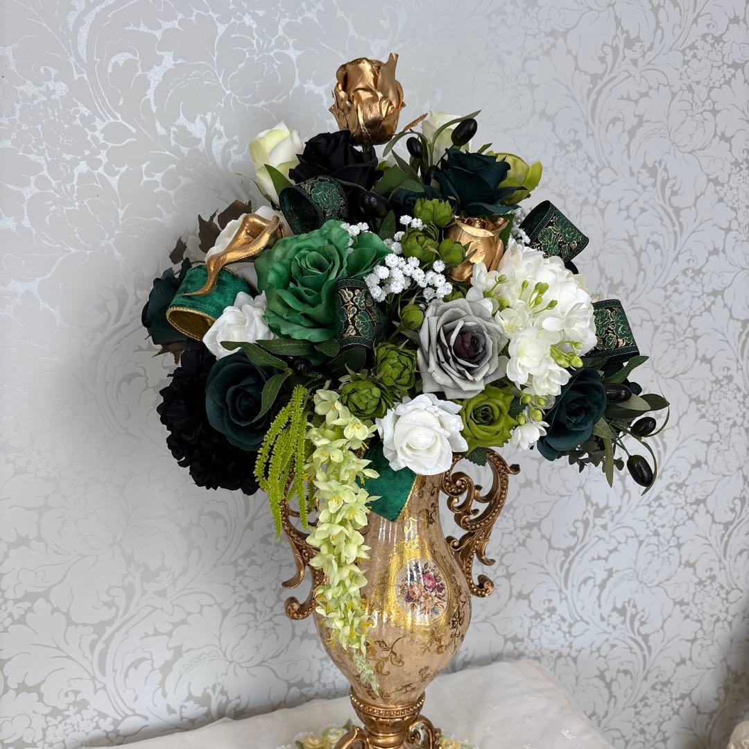 まゆ様特別オーダー商品 濃いグリーンのフラワーアレンジメント・特大サイズ