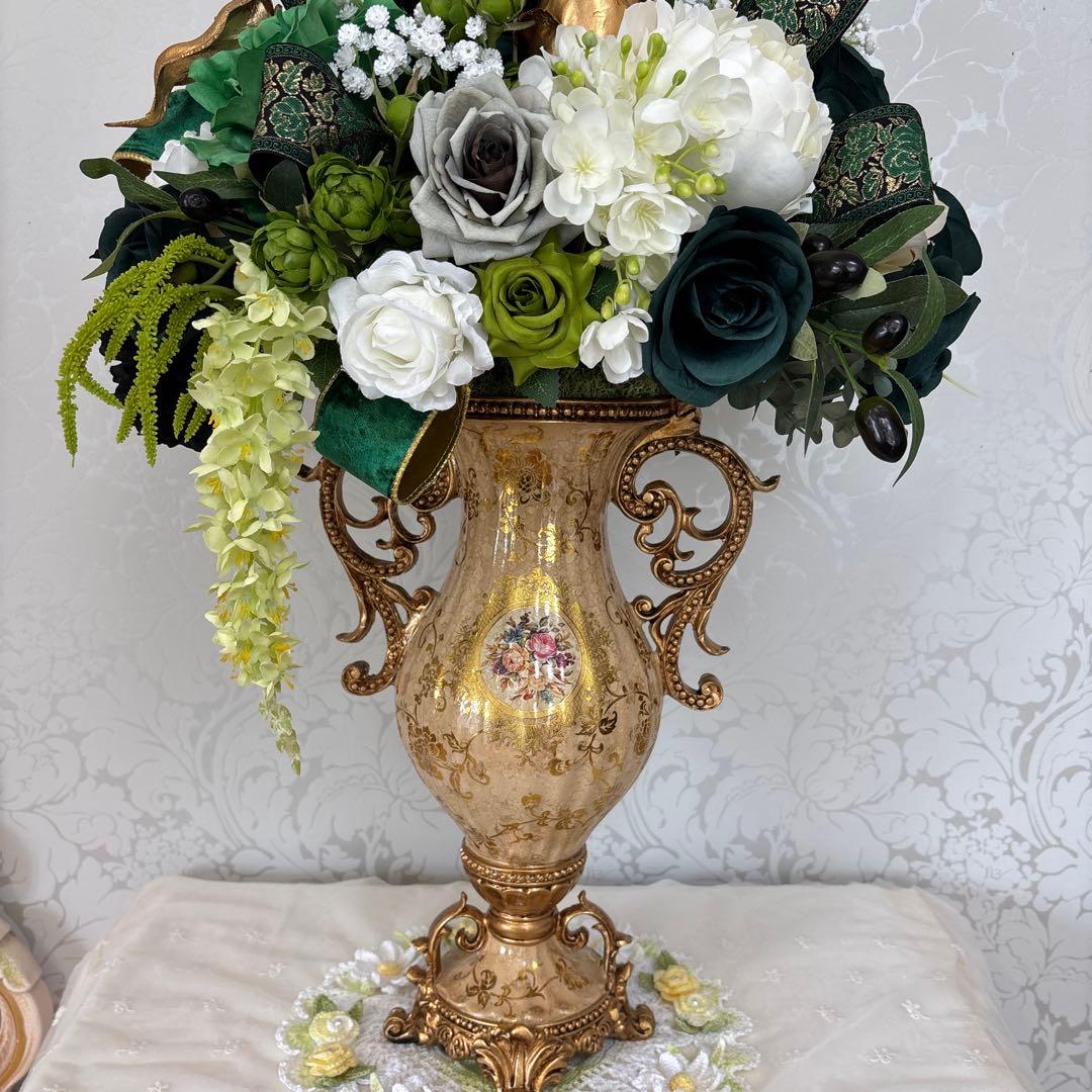 まゆ様特別オーダー商品 濃いグリーンのフラワーアレンジメント・特大サイズ